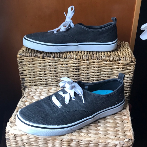 Other - Gently used Dark Grey Faded Glory shoe size 11